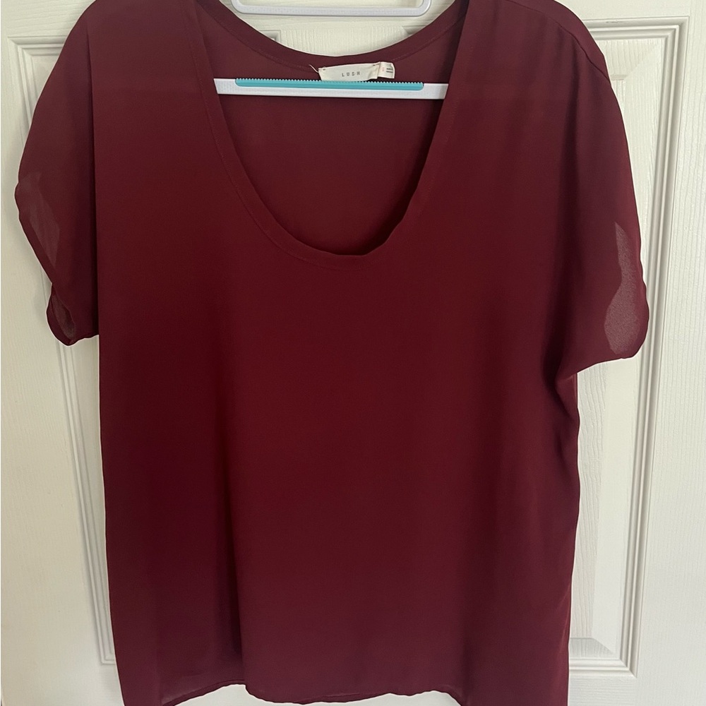 Lush Burgundy Scoop Neck Short Sleeve Blouse